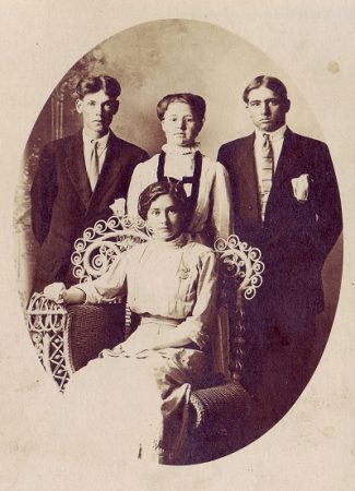 Walter and Cora Brackett c 1915